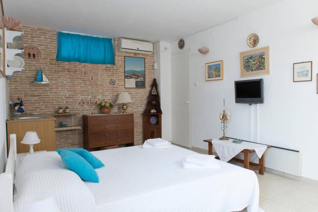 Palmaya Villa, Unique Seafront Experience Vagia  Екстериор снимка
